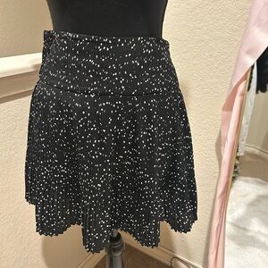 Elegant Black and White Pleated Mini Skirt